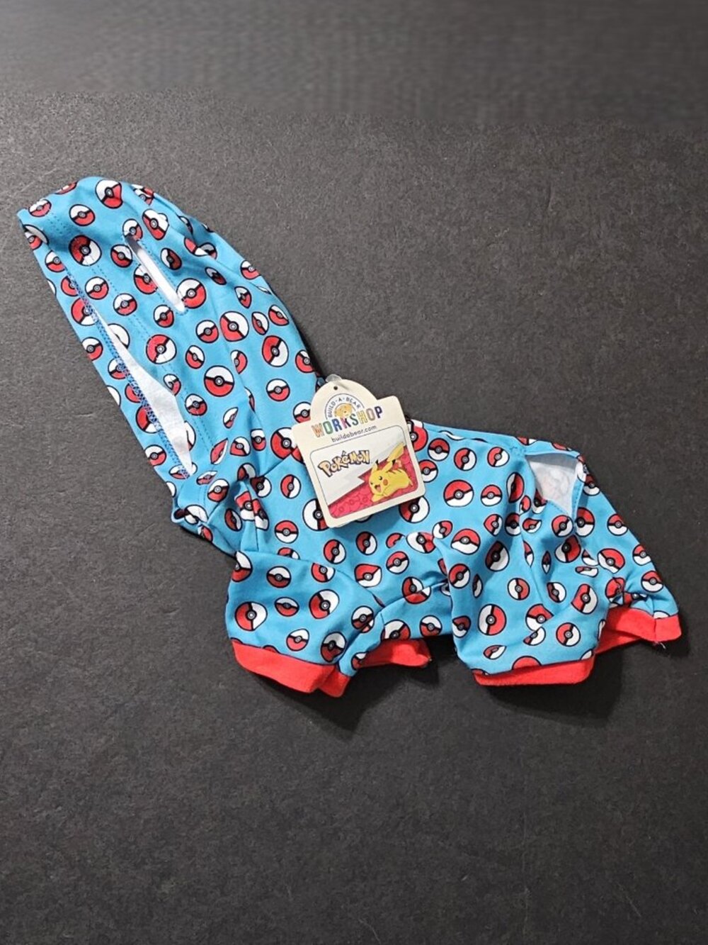 Build A Bear Pokemon Pokeball Sleeper Pjs NWT Exclusive Clothes HTF